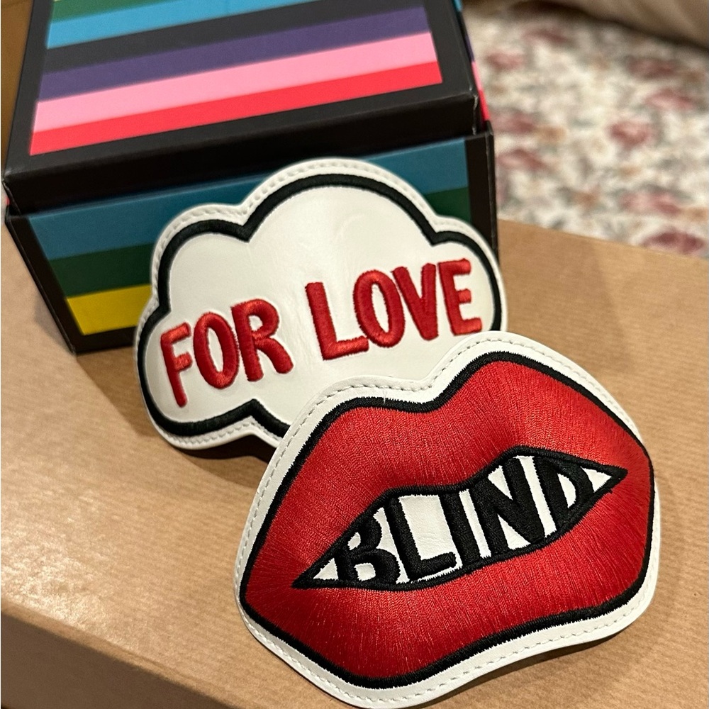 Gucci sneaker patches set of two